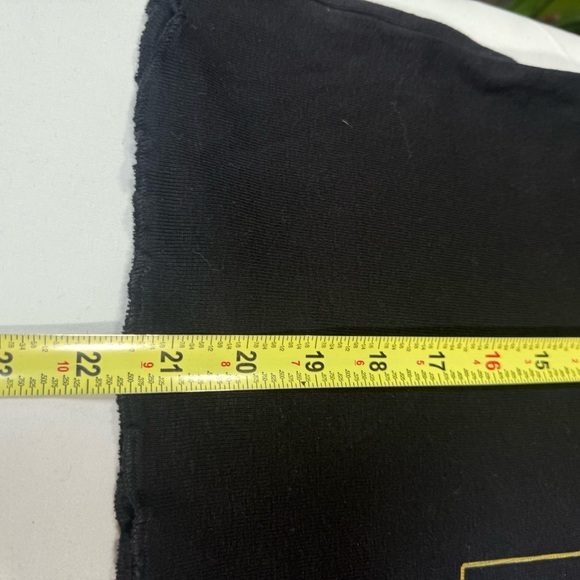 Graphic Black Crop Top Lil Wayne - Picture 6 of 8